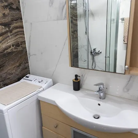 Nautica Luxe Apartamento *