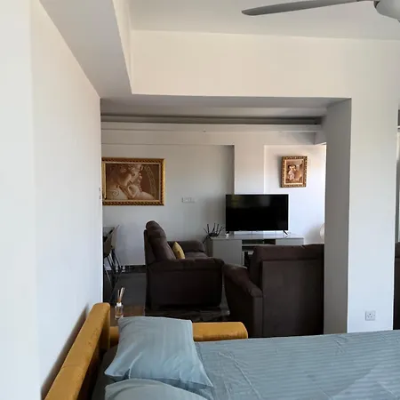 Nautica Luxe * Larnaca