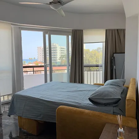 Nautica Luxe Apartman